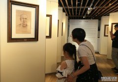 脊梁——马刚创作杰出科学家肖像展北京开幕