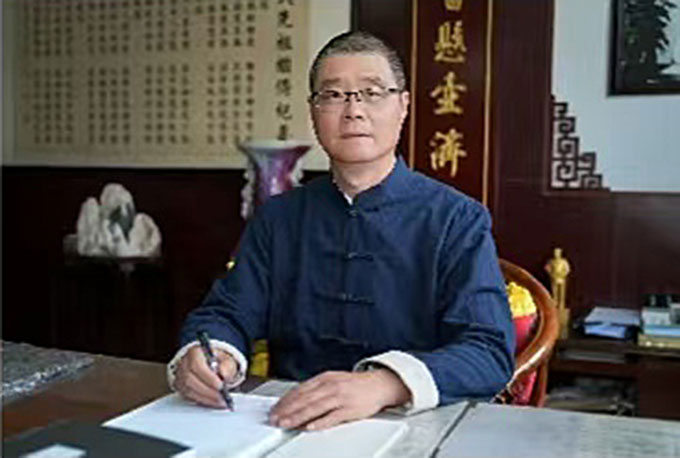 郑州天方中医心血管医院第五代传承人谢小强走进恵翔世纪庄园